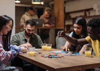 Silvester mal anders: Spannende Gesellschaftsspiele für Silvester