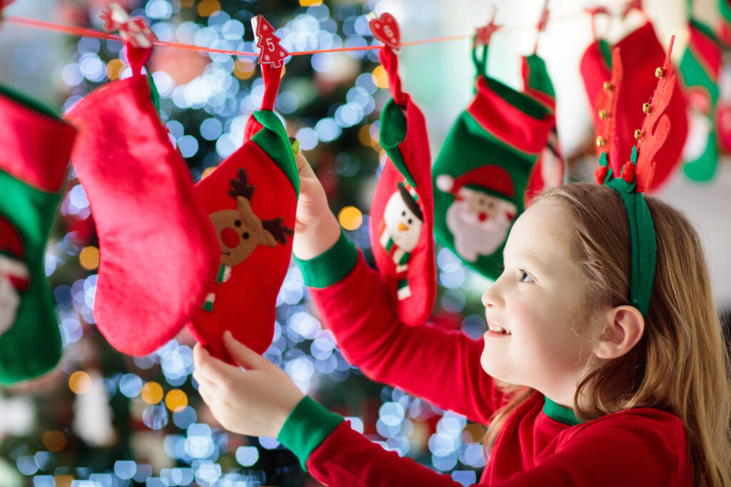 Weihnachtszauber 2025 – Adventskalender als Spiegel neuer Festtraditionen